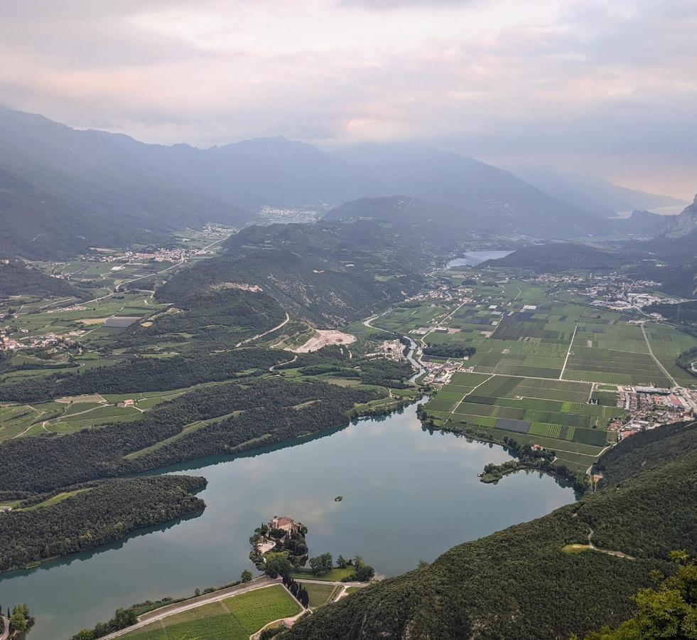 La Finestra Sul Brenta Lägenhet Lasino Exteriör bild